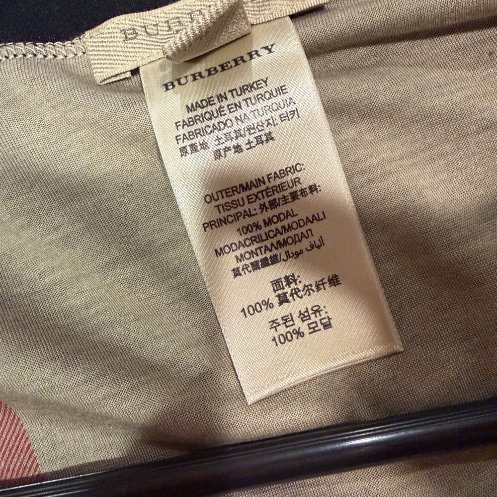 Burberry black & plaid cardigan - Picture 12 of 12